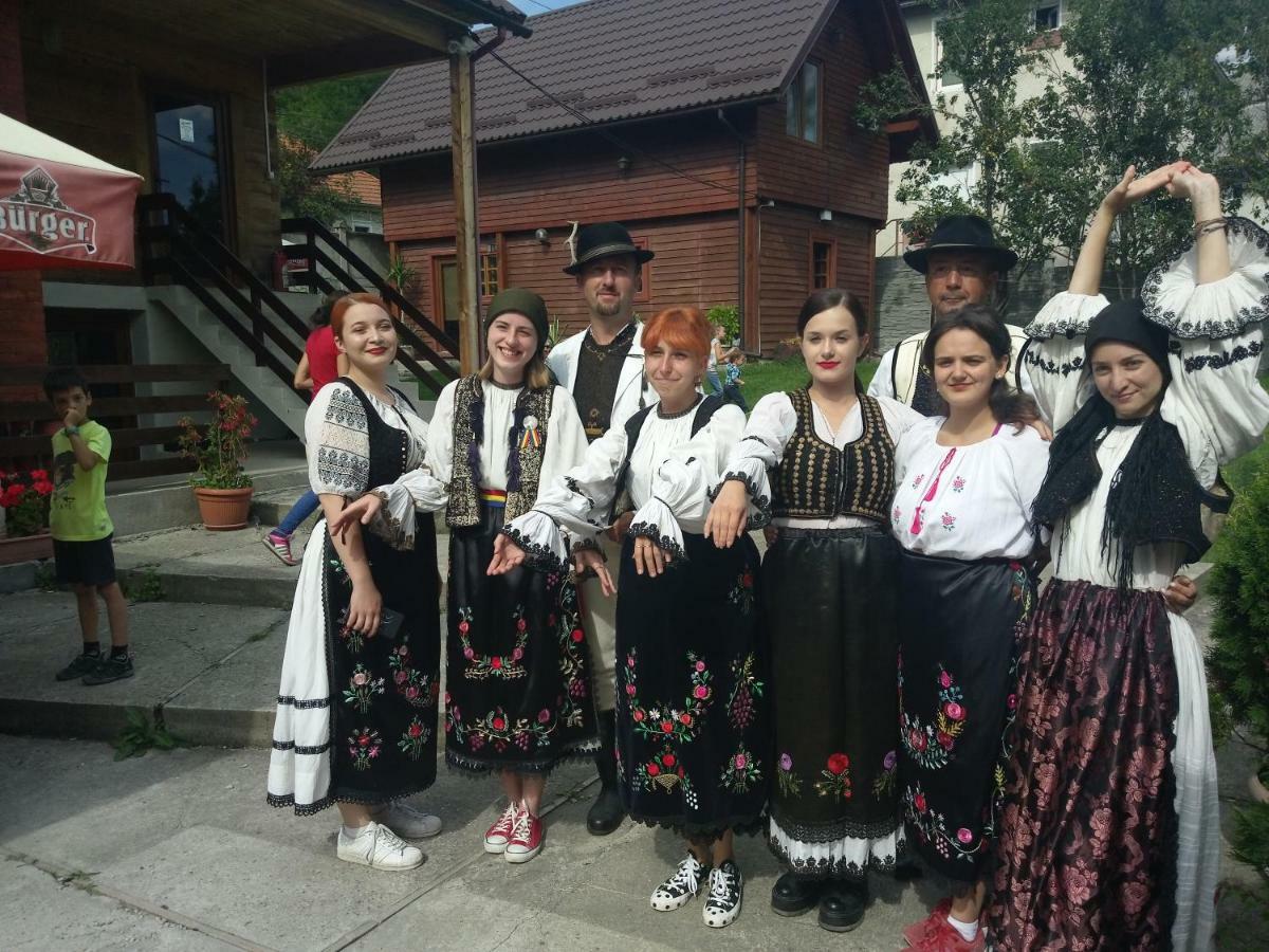 Pensiunea Carmen Bucium  Exteriér fotografie