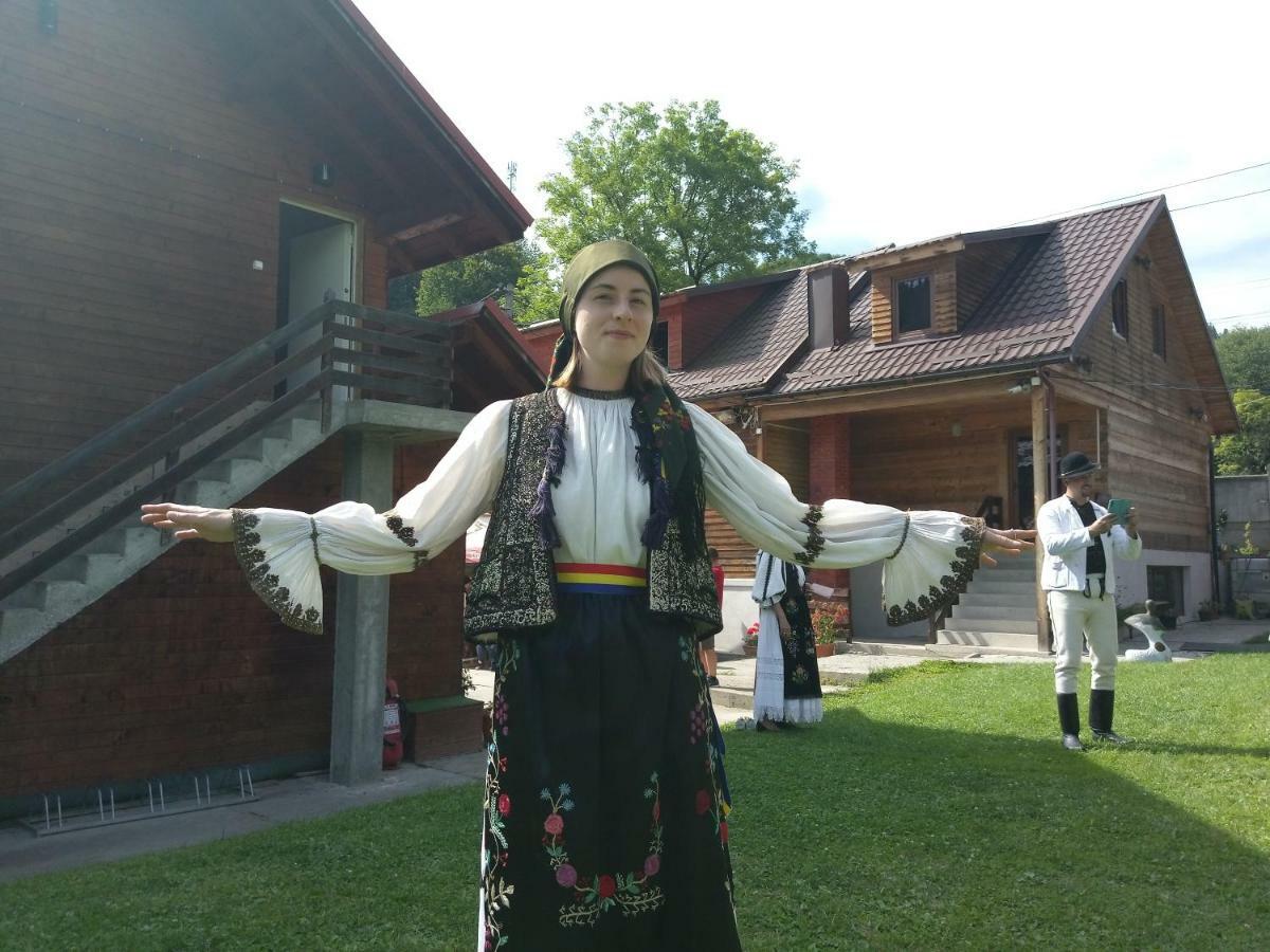 Pensiunea Carmen Bucium  Exteriér fotografie